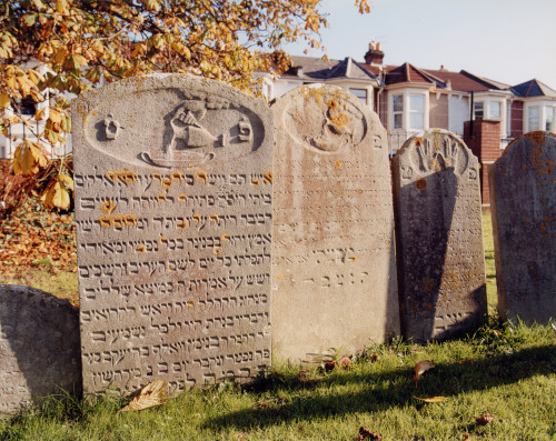 Georgian tombstones at Portsmouth's historic Jewish burial ground
Photo: Michael Hesketh-Roberts © Historic England